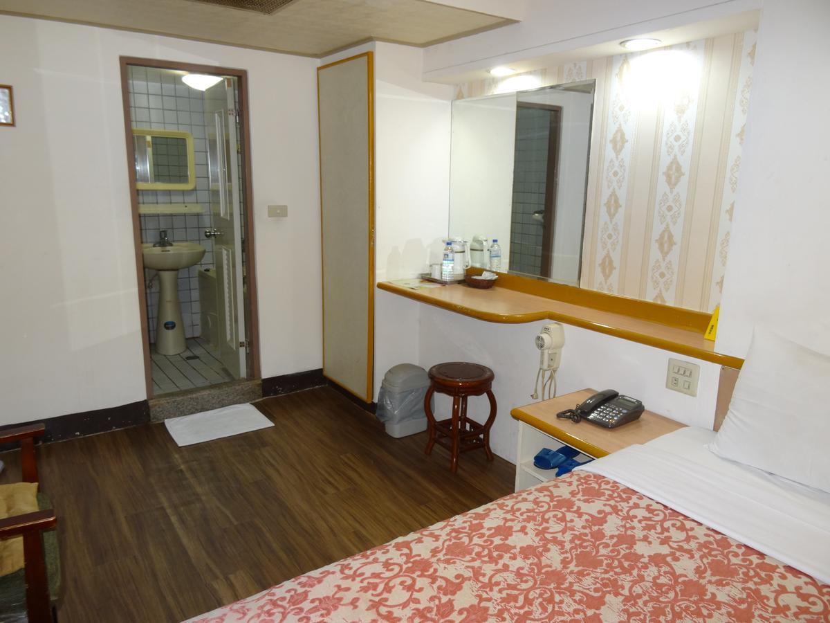 Jia Xin Hotel Jiayi Zewnętrze zdjęcie