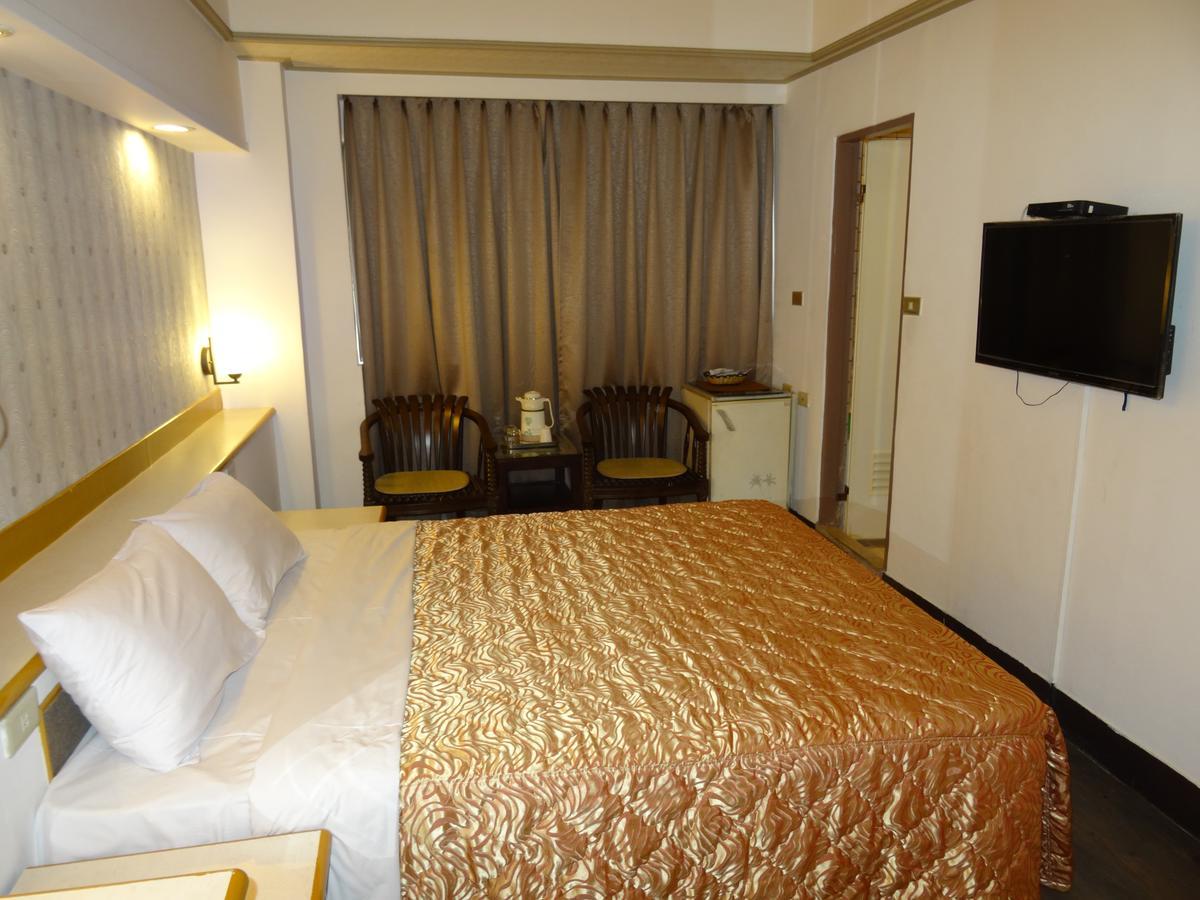 Jia Xin Hotel Jiayi Zewnętrze zdjęcie